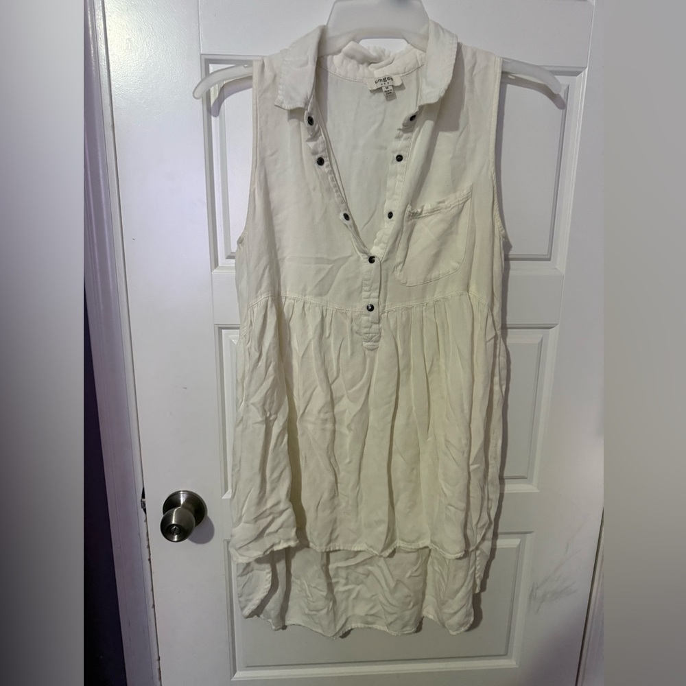 White tunic